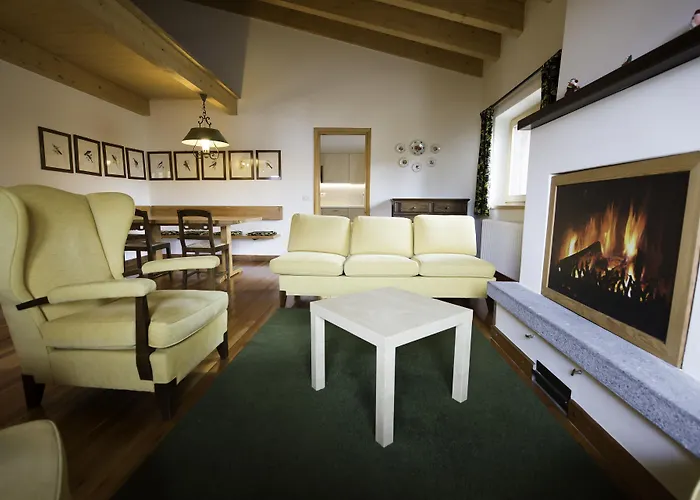 Elena Apartment *
